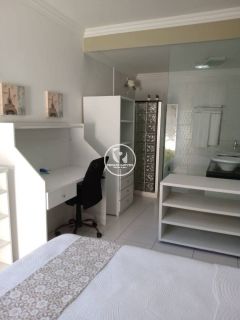 Casa para vender com 12 quartos, sendo 7 suítes, com 408m² no bairro Piedade