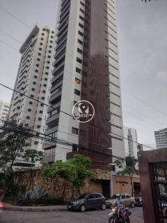 Apartamento para vender com 04quartos, varanda bem ventilada, sala para dois ambientes e um lugar bem tranquilo.