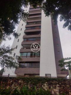 Apartamento para vender com 04quartos, varanda bem ventilada, sala para dois ambientes e um lugar bem tranquilo.