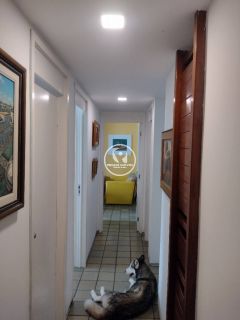 Apartamento para vender com 04quartos, varanda bem ventilada, sala para dois ambientes e um lugar bem tranquilo.