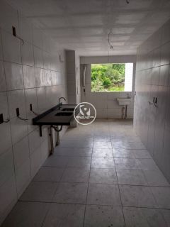 Excelente apartamento para vender, em uma das melhores áreas do Recife, apartamento com 04 quartos, varanda e sala para dois ambientes.