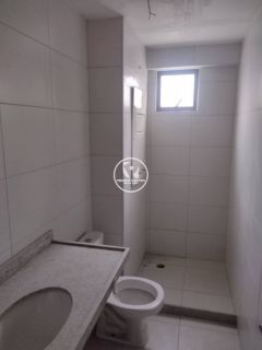 Excelente apartamento para vender, em uma das melhores áreas do Recife, apartamento com 04 quartos, varanda e sala para dois ambientes.