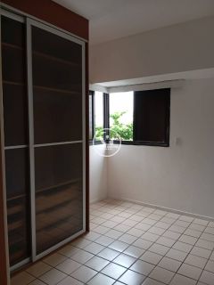 Apto à venda em Boa Viagem, com 4 Qtos sendo 2 Suítes