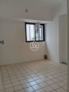 Apto à venda em Boa Viagem, com 4 Qtos sendo 2 Suítes