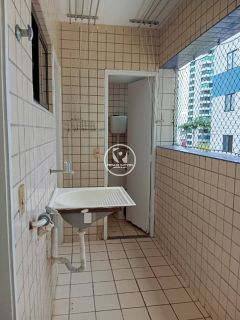 Apto à venda em Boa Viagem, com 4 Qtos sendo 2 Suítes