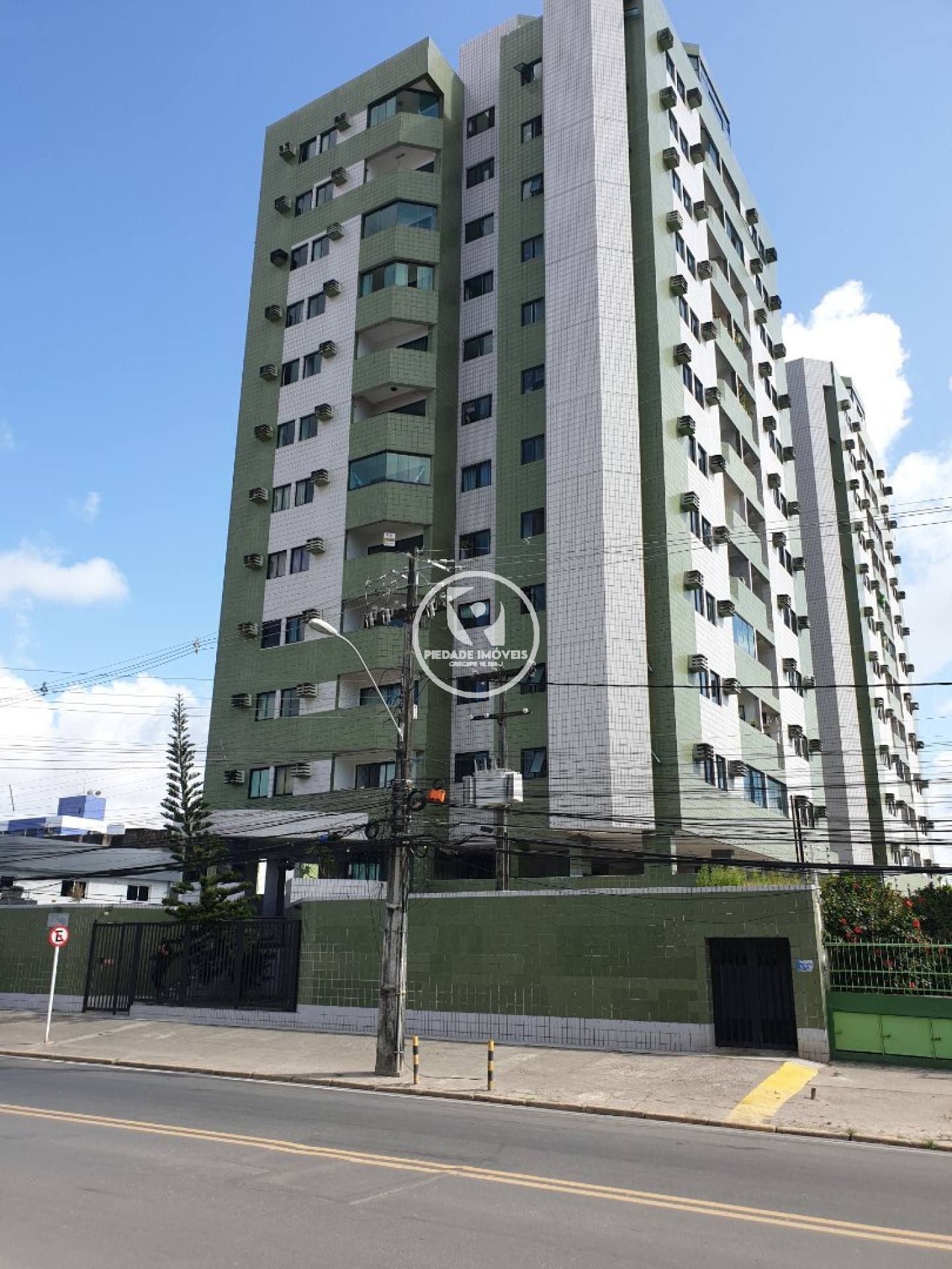 Apartamento para vender com 3 quartos (2 suíte), com 75m² em Piedade