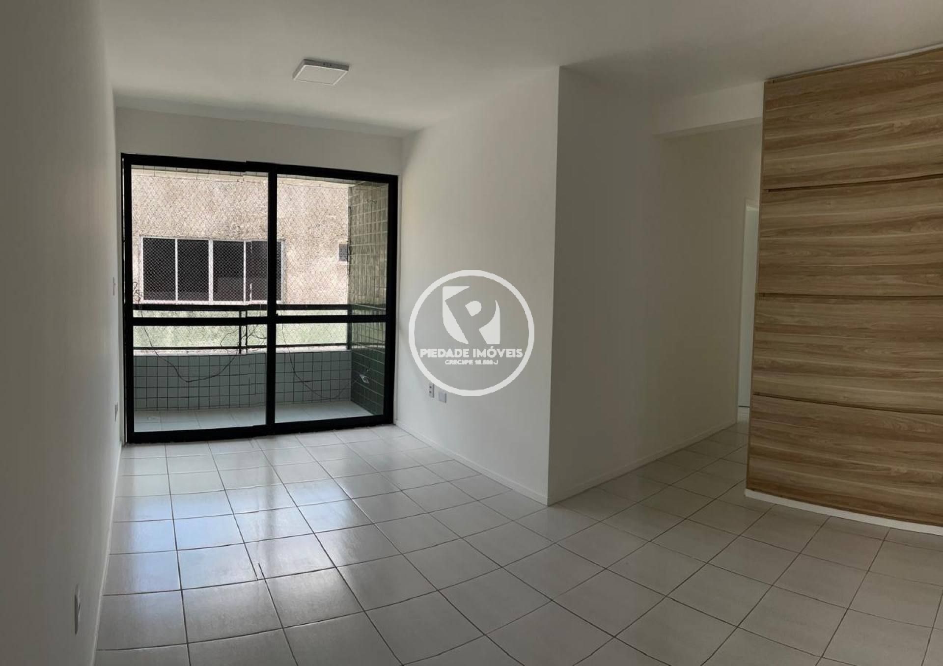 Apartamento Para Vender com 3 quartos 1 suítes no bairro Piedade em Jaboatão Dos Guararapes