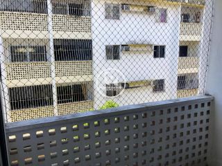 Apartamento Para Alugar com 2 quartos no bairro Candeias em Jaboatão Dos Guararapes