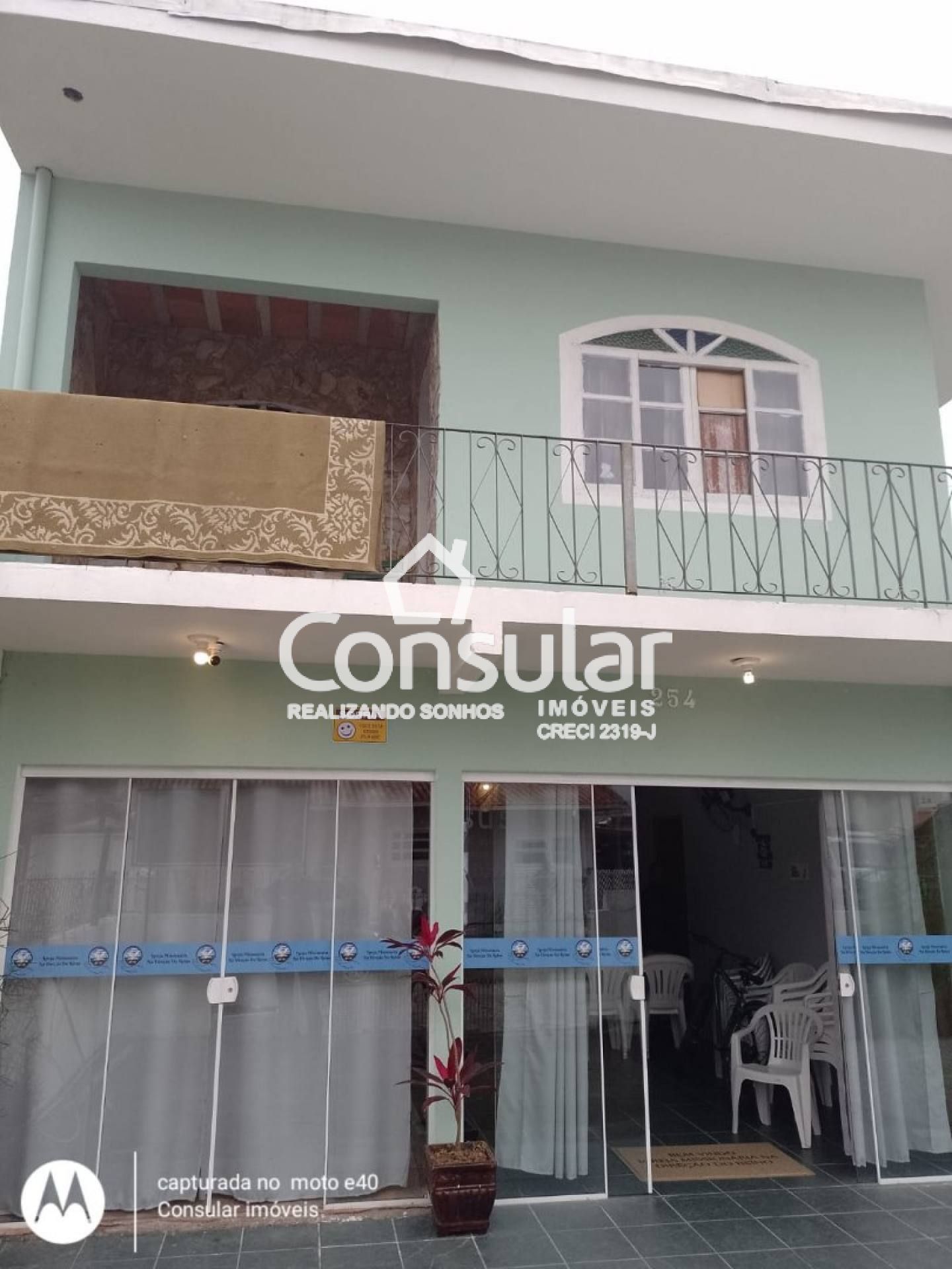 Casa Para Vender com 03 quartos no bairro Ponte do Imaruim em Palhoça