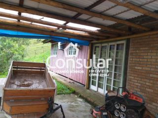 Sítio Para Vender com 03 quartos no bairro Lofferscheindt em Águas Mornas