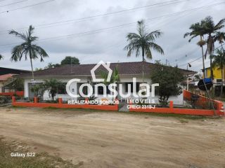 Casa à venda com 4 quartos no bairro Alto Aririu em Palhoça