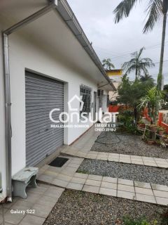 Casa à venda com 4 quartos no bairro Alto Aririu em Palhoça