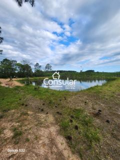Sítio Para Alugar com 3 quartos no bairro MASSIAMBU PEQUENO em Palhoça