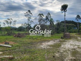 Sítio Para Alugar com 3 quartos no bairro MASSIAMBU PEQUENO em Palhoça