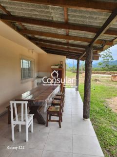 Sítio Para Alugar com 3 quartos no bairro MASSIAMBU PEQUENO em Palhoça