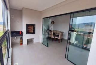 APARTAMENTO 3 SUÍTES MOBILIADO ANDAR ALTO PARA LOCAÇÃO ANUAL NA MEIA PRAIA - REF 124119