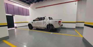 APARTAMENTO 3 SUÍTES MOBILIADO ANDAR ALTO PARA LOCAÇÃO ANUAL NA MEIA PRAIA - REF 124119