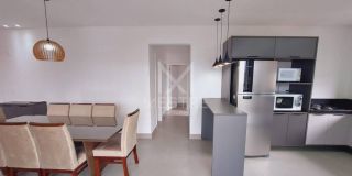 APARTAMENTO 3 SUÍTES MOBILIADO ANDAR ALTO PARA LOCAÇÃO ANUAL NA MEIA PRAIA - REF 124119