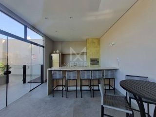 APARTAMENTO 3 SUÍTES MOBILIADO ANDAR ALTO PARA LOCAÇÃO ANUAL NA MEIA PRAIA - REF 124119