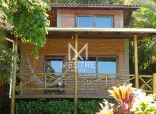 CHALÉS A 60 METROS DO MAR