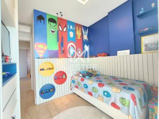 APARTAMENTO A POUCOS PASSOS DA PRAIA E MOBILIADO