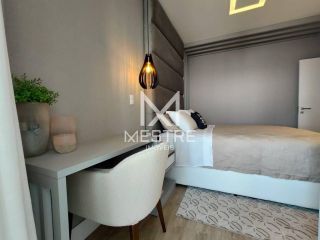 APARTAMENTO A POUCOS PASSOS DA PRAIA E MOBILIADO