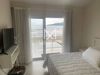 CASA FRENTE MAR - BALNEÁRIO PEREQUÊ SC! REF.: 151576