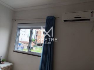 CASA PARA TEMPORADA NA MEIA PRAIA