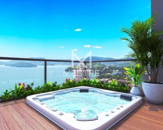 APARTAMENTO EM ANDAR ALTO À VENDA, 180 METROS DO MAR COM ROOFTOP...