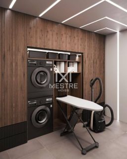 APARTAMENTO EM ANDAR ALTO À VENDA, 180 METROS DO MAR COM ROOFTOP...