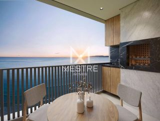 APARTAMENTO À 100 METROS DA PRAIA!