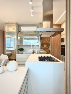 Apartamento finamente mobiliado + Centro de Itapema | Ref. 154147 + Á vista por R$ 2.750.000,00