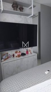 APARTAMENTO DIFERENCIADO COM 03 SUÍTES NA MEIA PRAIA