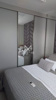 APARTAMENTO DIFERENCIADO COM 03 SUÍTES NA MEIA PRAIA