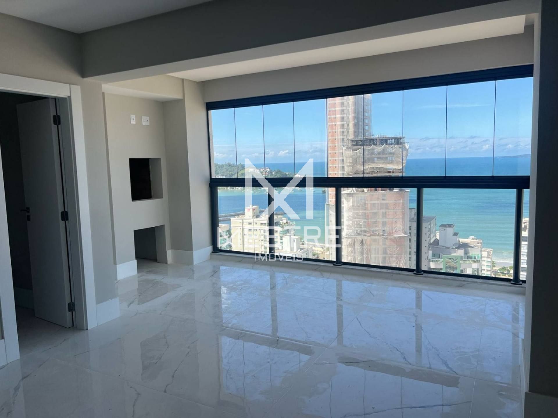 Apartamento no 24⁰ andar + Área de lazer completa + Centro de Itapema | Ref. 169298 + Por R$ 2.300.000,00