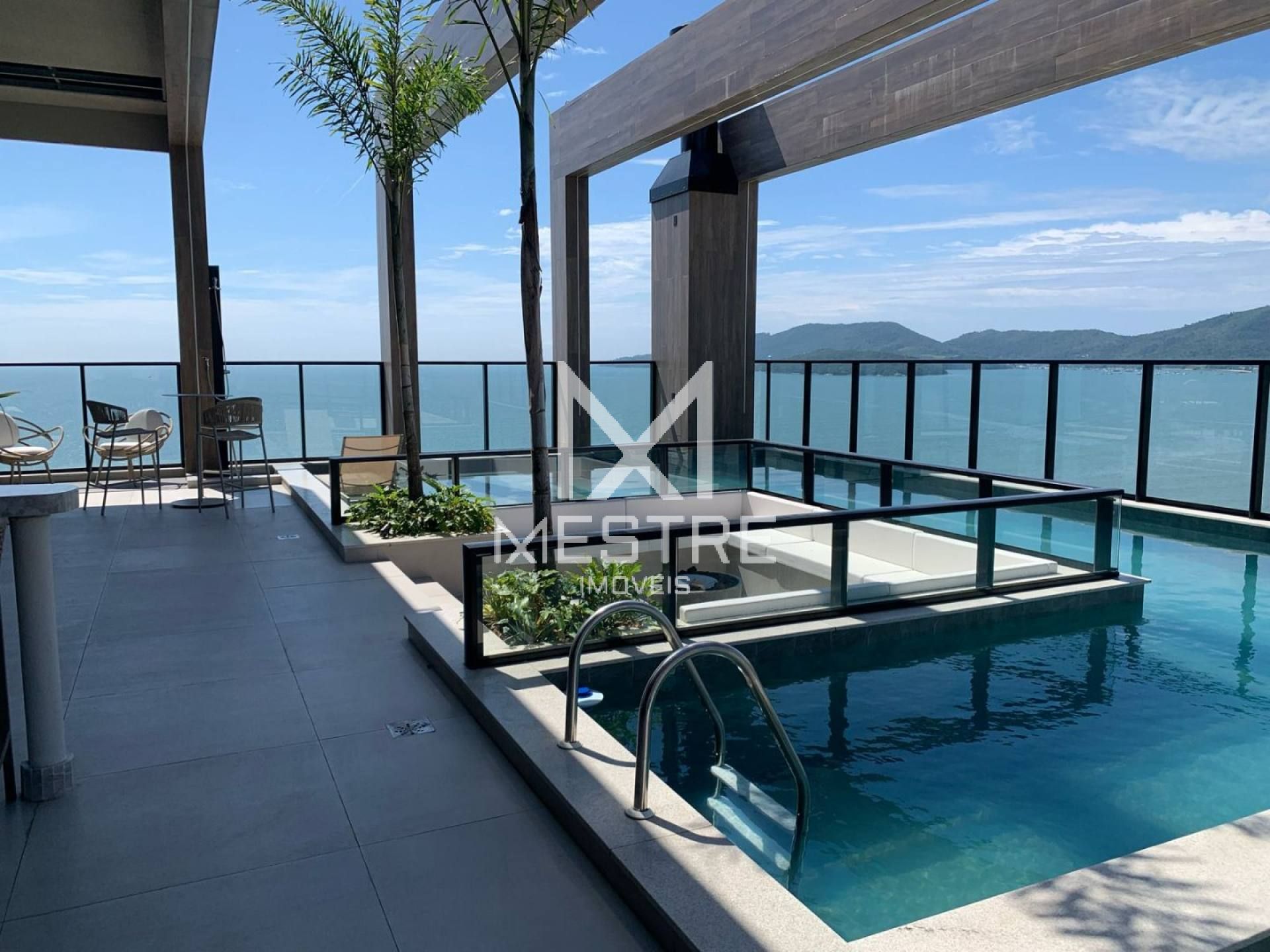 APARTAMENTO PRONTO PARA MORAR COM VISTA MAR!