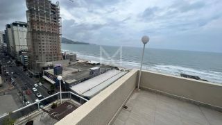 COBERTURA TRIPLEX MOBILIADA COM VISTA MAR, DISPONÍVEL PARA ALUGUEL ANUAL NA MEIA PRAIA, ITAPEMA SC