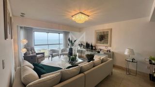 COBERTURA TRIPLEX MOBILIADA COM VISTA MAR, DISPONÍVEL PARA ALUGUEL ANUAL NA MEIA PRAIA, ITAPEMA SC