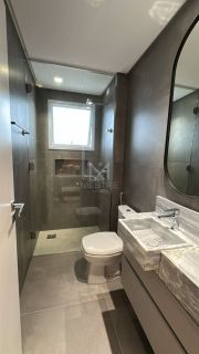 APARTAMENTO NOVO FINAMENTE MOBILIADO COM UMA VISTA MAR INCRÍVEL NO ED. GREEN COAST LOCALIZADO NO CENTRO DE ITAPEMA À VENDA