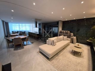 APARTAMENTO NOVO FINAMENTE MOBILIADO COM UMA VISTA MAR INCRÍVEL NO ED. GREEN COAST LOCALIZADO NO CENTRO DE ITAPEMA À VENDA