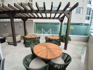 APARTAMENTO DE ALTO PADRÃO COM VISTA MAR NO ED. GREEN COAST PARA LOCAÇÃO ANUAL