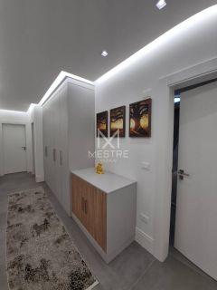 APARTAMENTO DE ALTO PADRÃO COM VISTA MAR NO ED. GREEN COAST PARA LOCAÇÃO ANUAL