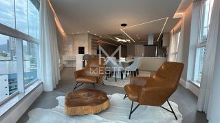 APARTAMENTO DE ALTO PADRÃO COM VISTA MAR INCRÍVEL NO ED. GREEN COAST PARA LOCAÇÃO ANUAL LOCALIZADO NO CENTRO DE ITAPEMA