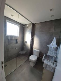 APARTAMENTO DE ALTO PADRÃO COM VISTA MAR INCRÍVEL NO ED. GREEN COAST PARA LOCAÇÃO ANUAL LOCALIZADO NO CENTRO DE ITAPEMA