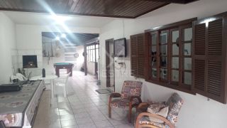 Casa de Praia pra você e sua família próximo da Orla do Balneário Perequê SC.! REF.: 190440