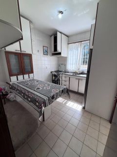 APARTAMENTO QUADRA MAR COM 3 DORMITÓRIOS MOBILIADO NA MEIA PRAIA SC.! - REF.: 194533