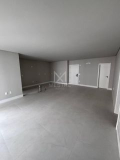 APARTAMENTO COM 03 SUÍTES E VISTA MAR PRONTO Á VENDA EM PORTO BELO