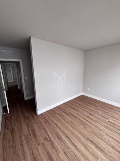 APARTAMENTO COM 03 SUÍTES E VISTA MAR PRONTO Á VENDA EM PORTO BELO