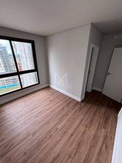 APARTAMENTO COM 03 SUÍTES E VISTA MAR PRONTO Á VENDA EM PORTO BELO