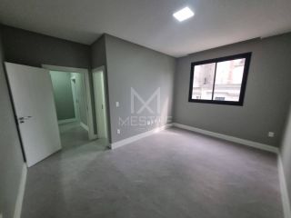 APARTAMENTO COM 03 SUÍTES À VENDA EM PORTO BELO